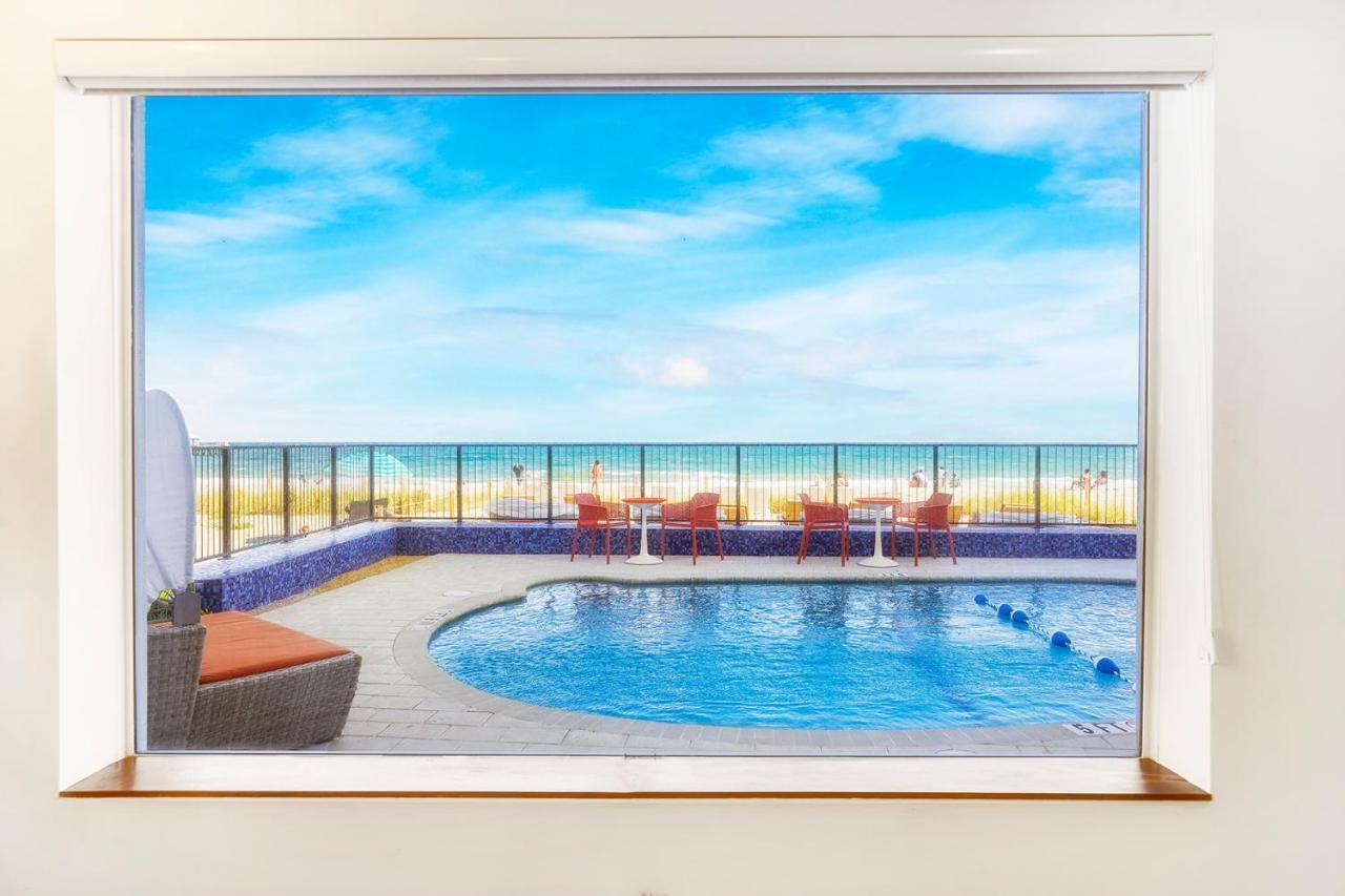 Ocean Treasure Beachside Suites Lauderdale-by-the-Sea Exterior foto