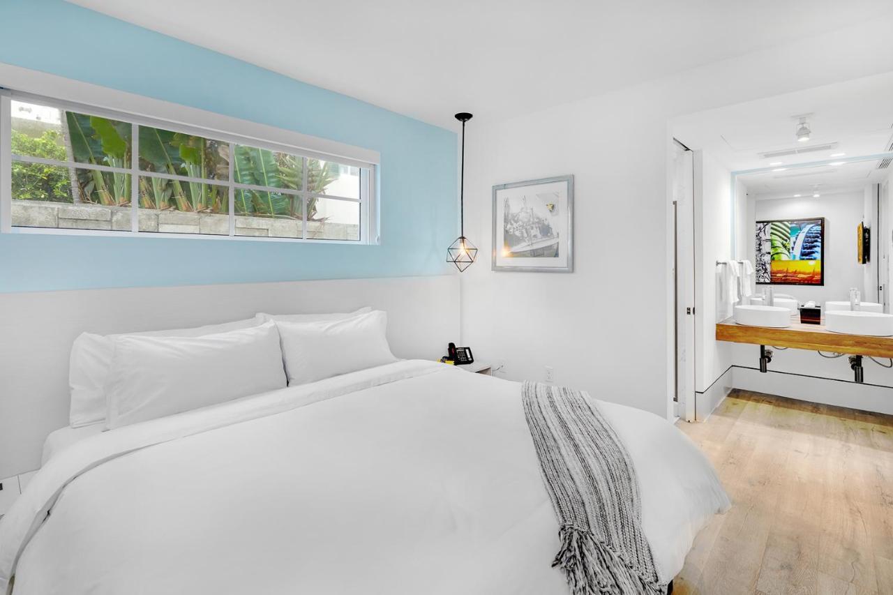 Ocean Treasure Beachside Suites Lauderdale-by-the-Sea Exterior foto