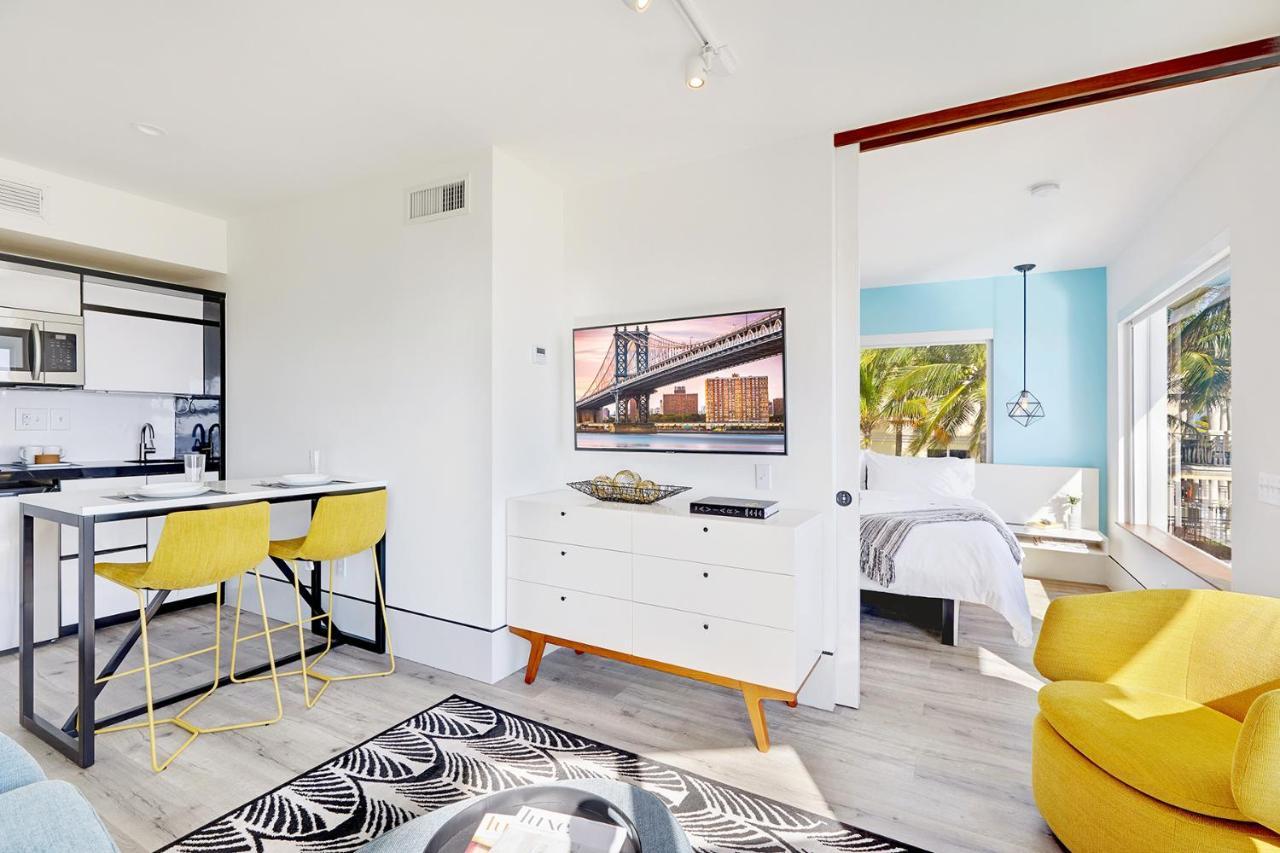 Ocean Treasure Beachside Suites Lauderdale-by-the-Sea Exterior foto