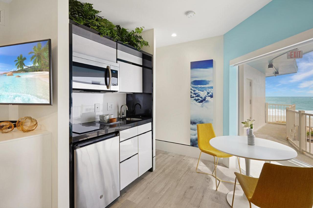 Ocean Treasure Beachside Suites Lauderdale-by-the-Sea Exterior foto